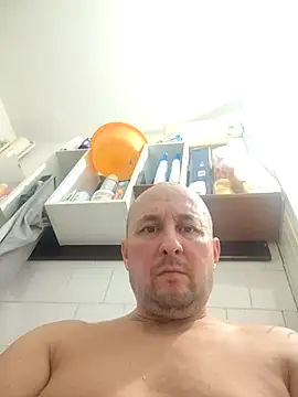 intx800 online show from 20, 11, 2025