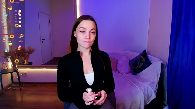 Snapshot of an6elica chatting on 2, 10, 2025 an6elica online show from 2, 10, 2025