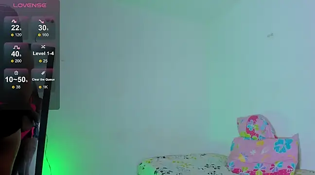 Snapshot of tisaya_8 chatting on 23, 1, 2025 tisaya 8 online show from 23, 1, 2025