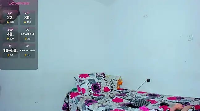 Snapshot of tisaya_8 chatting on 20, 2, 2025 tisaya 8 online show from 20, 2, 2025