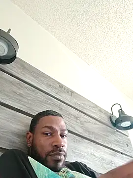 Snapshot of Mcoleman4642 chatting on 11, 10, 2025 Mcoleman4642 online show from 11, 10, 2025