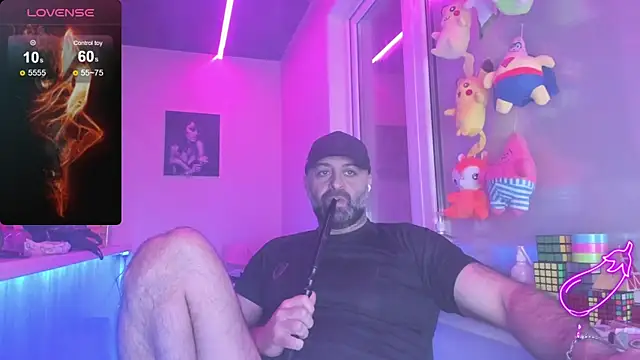 Snapshot of MAGABEAR077 chatting on 8, 3, 2025 MAGABEAR077 online show from 8, 3, 2025