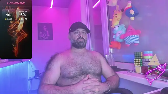 Snapshot of MAGABEAR077 chatting on 17, 3, 2025 MAGABEAR077 online show from 17, 3, 2025