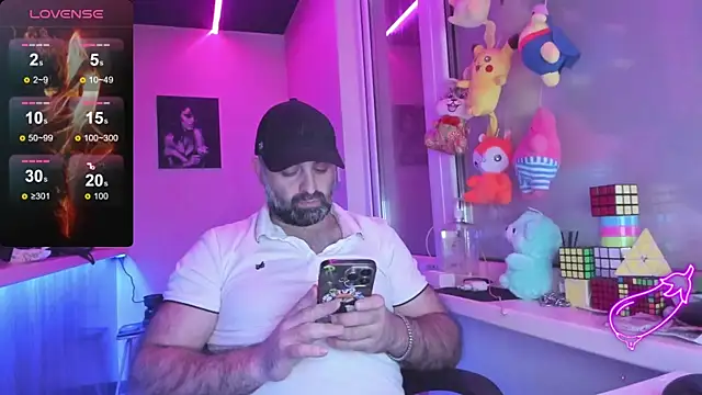 Snapshot of MAGABEAR077 chatting on 17, 3, 2025 MAGABEAR077 online show from 17, 3, 2025