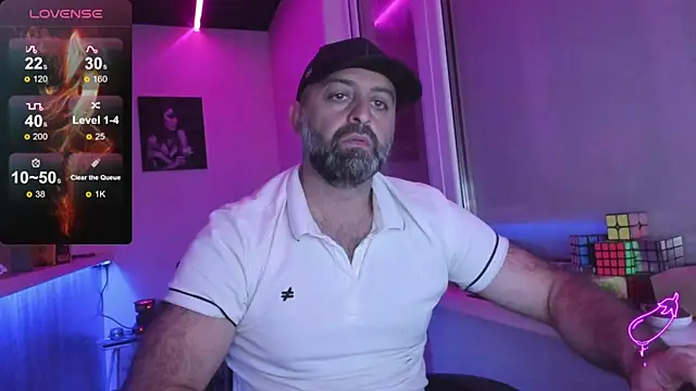 Snapshot of MAGABEAR077 chatting on 6, 10, 2025 MAGABEAR077 online show from 6, 10, 2025