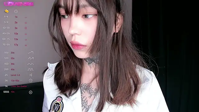 Dark Ester online show from 30, 9, 2025