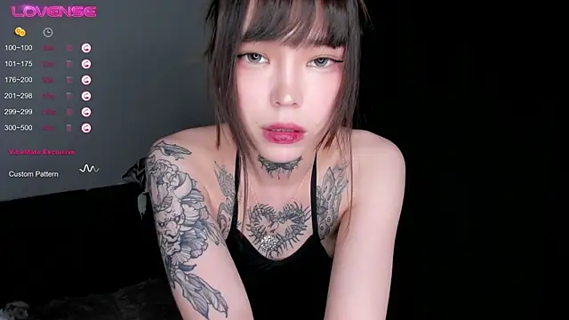 Dark Ester online show from 3, 10, 2025