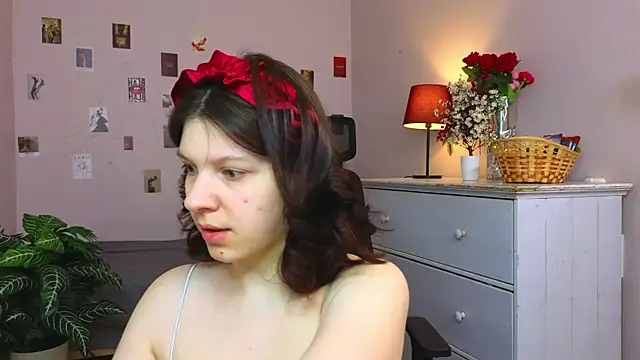 Baby Evalena online show from 30, 4, 2026
