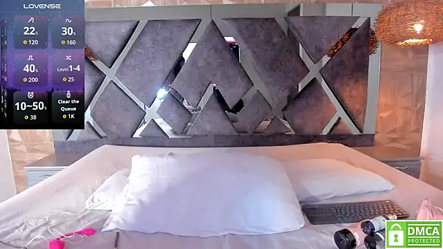 Rose Evans   online show from 2, 12, 2025