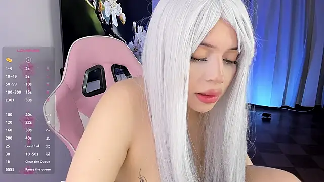 Kendall Bunnyy online show from 4, 5, 2026