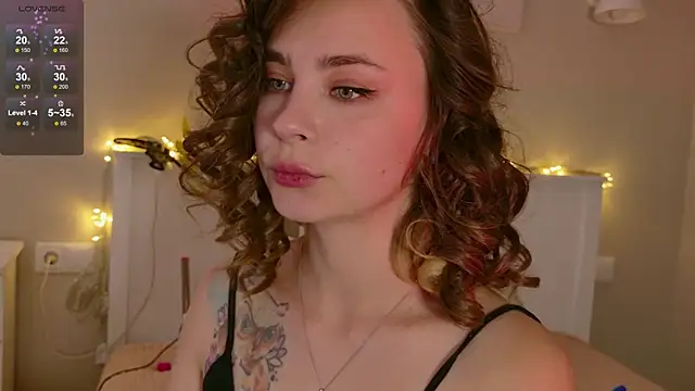 Pink SeaGul online show from 22, 9, 2025