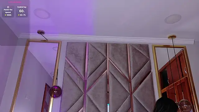 Lola King online show from 22, 2, 2025