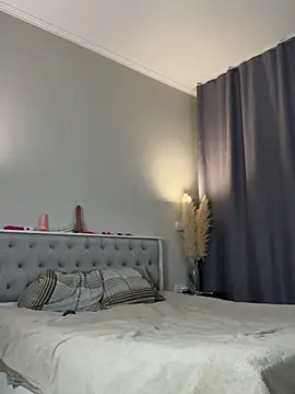 valery exbi online show from 4, 2, 2026