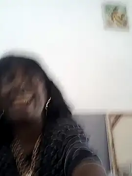 Snapshot of mamakarma1403 chatting on 3, 3, 2025 mamakarma1403 online show from 3, 3, 2025