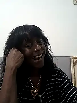 Snapshot of mamakarma1403 chatting on 3, 3, 2025 mamakarma1403 online show from 3, 3, 2025