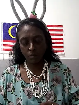 mamakarma1403 online show from 18, 11, 2025