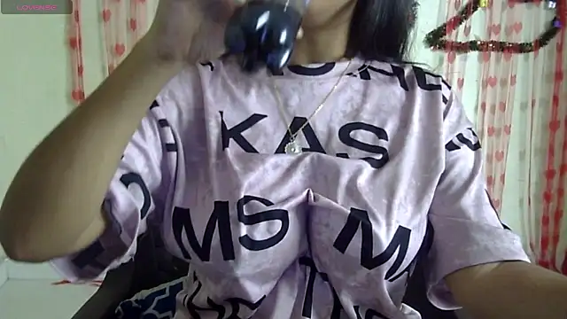 Preeti-Sexy online show from 4, 3, 2025