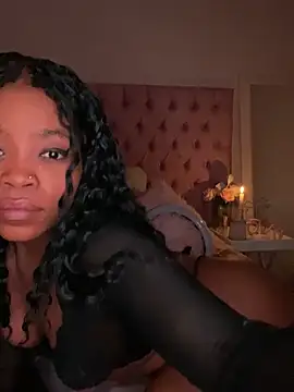 ItsLeyaa online show from 18, 1, 2025