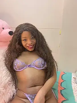 ItsLeyaa online show from 13, 2, 2025