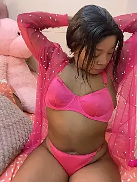 ItsLeyaa online show from 16, 2, 2025