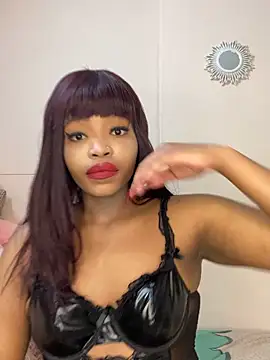 ItsLeyaa online show from 14, 3, 2025