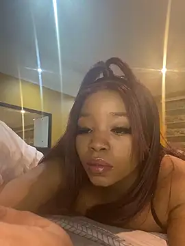 ItsLeyaa online show from 15, 10, 2025