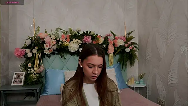 Snapshot of AliceBrayan chatting on 5, 3, 2026 AliceBrayan online show from 5, 3, 2026