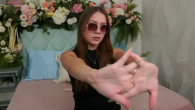 Snapshot of AliceBrayan chatting on 12, 3, 2026 AliceBrayan online show from 12, 3, 2026