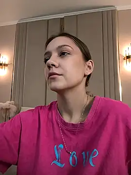 Snapshot of AliceBrayan chatting on 13, 3, 2026 AliceBrayan online show from 13, 3, 2026