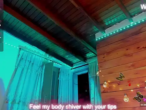 Snapshot of mykaelahoney chatting on 3, 10, 2025 mykaelahoney online show from 3, 10, 2025