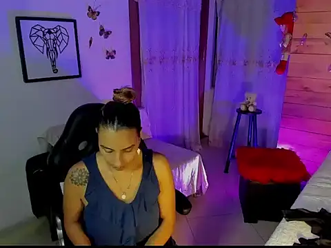 mykaelahoney online show from 27, 2, 2026