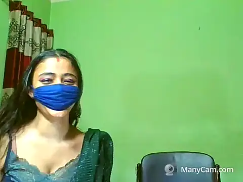 Snapshot of desi_diva chatting on 21, 12, 2024 desi diva online show from 21, 12, 2024