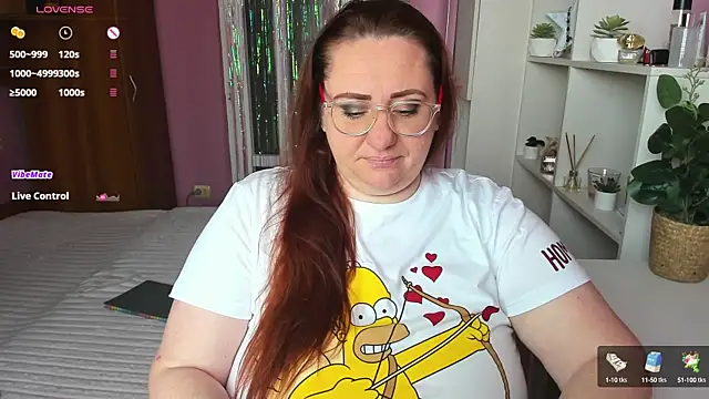 Snapshot of lovely_adelle chatting on 18, 2, 2025 lovely adelle online show from 18, 2, 2025