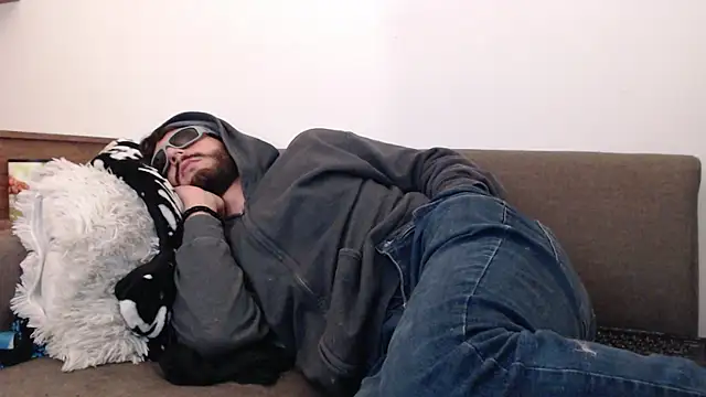 Snapshot of thomas_gun chatting on 8, 2, 2026 thomas gun online show from 8, 2, 2026