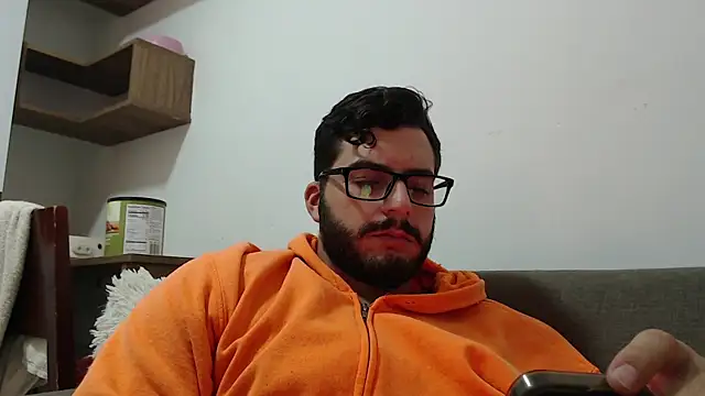 Snapshot of thomas_gun chatting on 11, 2, 2026 thomas gun online show from 11, 2, 2026