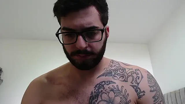 Snapshot of thomas_gun chatting on 12, 2, 2026 thomas gun online show from 12, 2, 2026