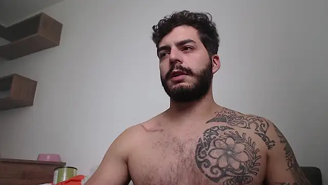 Snapshot of thomas_gun chatting on 14, 2, 2026 thomas gun online show from 14, 2, 2026