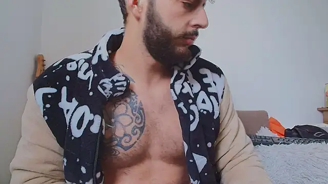 Snapshot of thomas_gun chatting on 20, 2, 2026 thomas gun online show from 20, 2, 2026