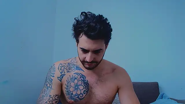 Snapshot of thomas_gun chatting on 17, 3, 2026 thomas gun online show from 17, 3, 2026