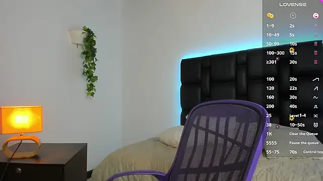 Snapshot of Joe23__ chatting on 12, 12, 2024 Joe23 online show from 12, 12, 2024