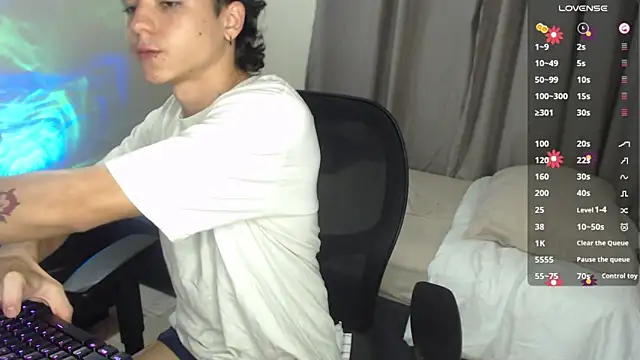 Snapshot of Joe23__ chatting on 5, 3, 2025 Joe23 online show from 5, 3, 2025