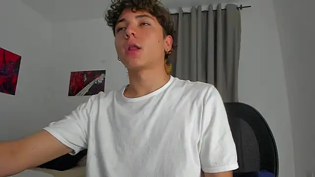 Snapshot of Joe23__ chatting on 26, 9, 2025 Joe23 online show from 26, 9, 2025