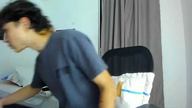 Snapshot of Joe23__ chatting on 19, 10, 2025 Joe23 online show from 19, 10, 2025