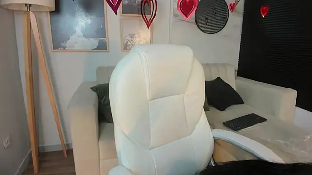 Janne lee online show from 8, 2, 2025