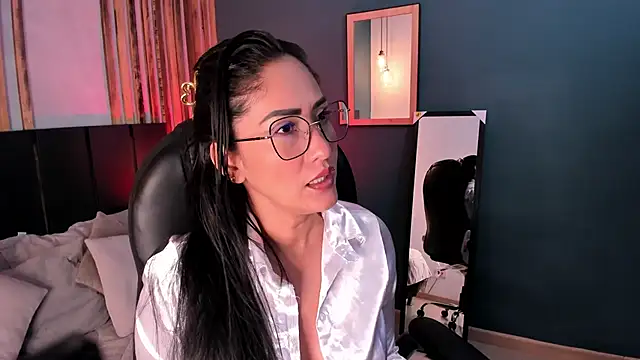 Janne lee online show from 1, 10, 2025