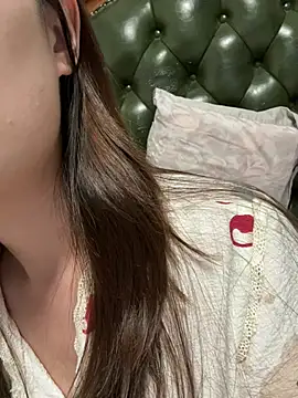 Snapshot of Sweet-Angel999 chatting on 25, 6, 2026 Sweet-Angel999 online show from 25, 6, 2026
