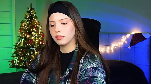 Stacy Gonzales  online show from 22, 1, 2025