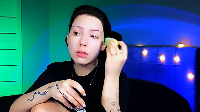 Stacy Gonzales  online show from 7, 2, 2025