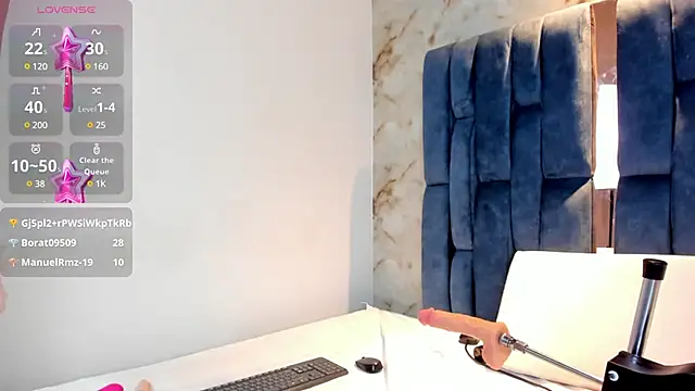 RoseTaylor   online show from 15, 12, 2024