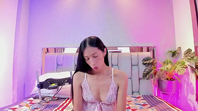 RoseTaylor   online show from 7, 3, 2026